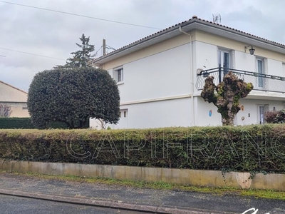 Vente maison 10 pièces 190 m² Bergerac (24100)