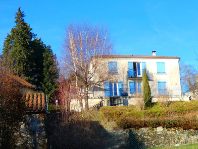 Vente maison 6 pièces 150 m² Aurillac (15000)