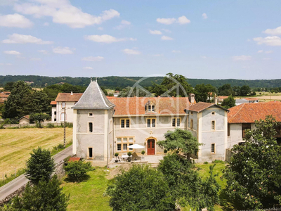 Vente Maison Saint-Béat-Lez - 5 chambres