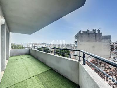 Appartement 3 pièces de 63 m² à Marseille (13004)