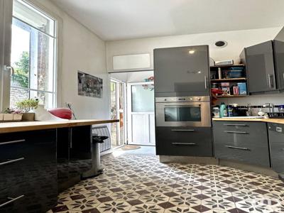 Maison 4 pièces de 99 m² à Amiens (80090)