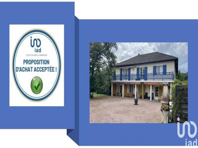 Maison de campagne 12 pièces de 220 m² à Saint-Pardoux-la-Rivière (24470)
