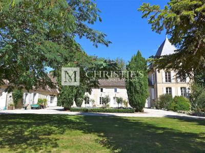 Castle for sale in Cahuzac, France