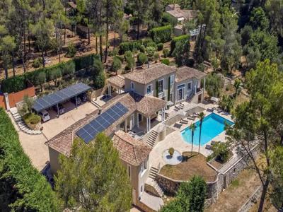 Villa de 12 pièces de luxe en vente Le Rouret, Provence-Alpes-Côte d'Azur