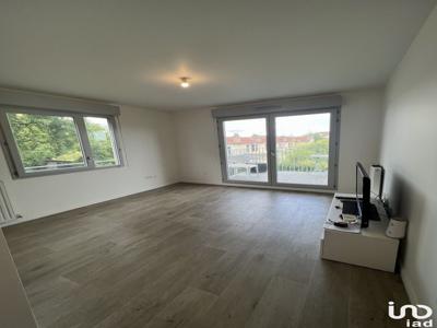 Appartement 2 pièces de 45 m² à Sevran (93270)