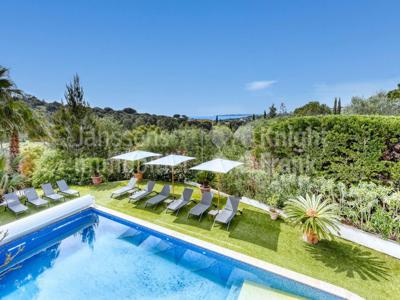 Maison de 9 pièces de luxe en vente à Sainte-Maxime, France