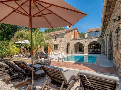 Prestigieuse maison de 280 m2 en vente Le Tignet, Provence-Alpes-Côte d'Azur