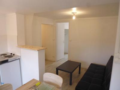 Location meublée appartement 2 pièces 32.17 m²