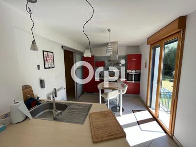 Location meublée maison 6 pièces 133 m²