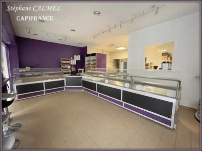 Dpt Dordogne (24), à vendre Centre-ville BERGERAC - Boulangerie - Pâtisserie + logement - 280 m²