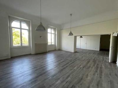 Local commercial 116 m²