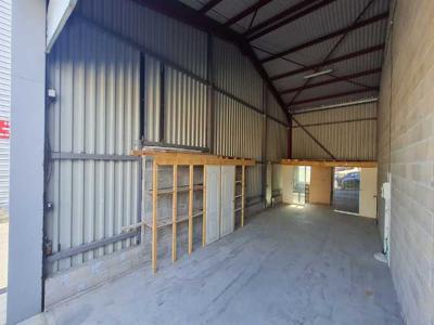 Local commercial 80 m²