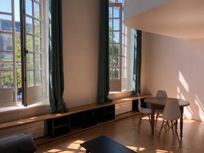 Location appartement meublé centre ville de Nantes