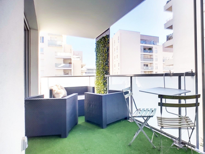 Appartement T4 90 m², terrasse Sud 13 m², box double électrif