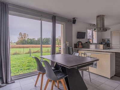 Vente maison 4 pièces 88 m² Châteauneuf (73390)