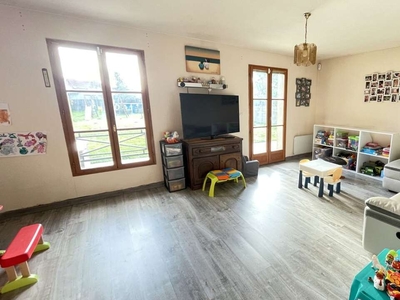 Vente maison 5 pièces 112 m² Forges (77130)