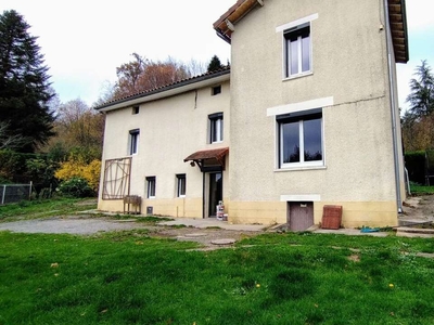 Vente maison 5 pièces 152 m² Saint-Jouvent (87510)