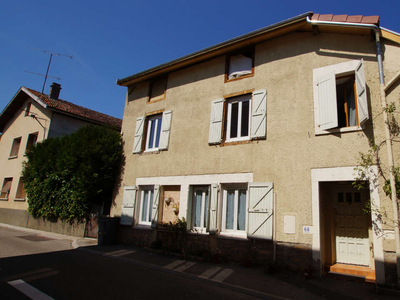Vente maison 6 pièces 216 m² Saint-Savin (38300)