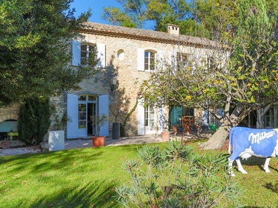 Vente maison 8 pièces 350 m² Villeneuve-Lès-Avignon (30400)