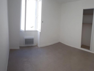 Location appartement 3 pièces 46.72 m²