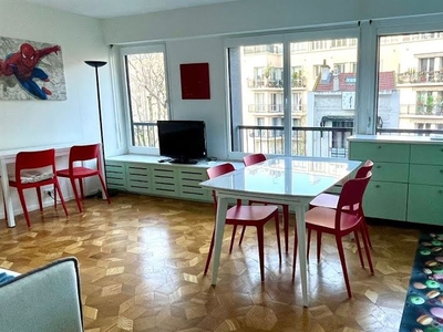 Location meublée appartement 2 pièces 43 m²