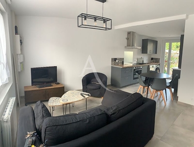 Location meublée maison 5 pièces 79.4 m²