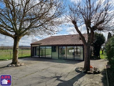 Location villa 5 pièces 103 m²