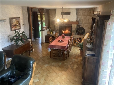 Vente maison 8 pièces 155 m²