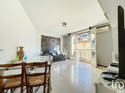 Appartement 2 pièces de 54 m² à Nice (06100)