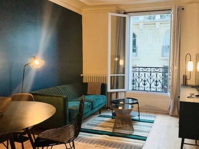 Appartement Lamarck-Caulaincourt - 2 pièces meublé, 75018 Paris