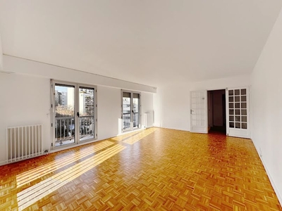 Location appartement 6 pièces 128.02 m²