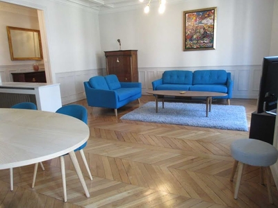 Location meublée appartement 4 pièces 115 m²
