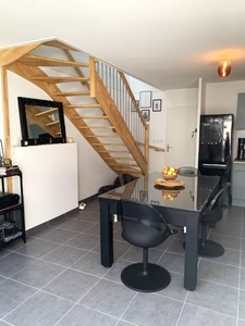 Location meublée maison 3 pièces 64 m²