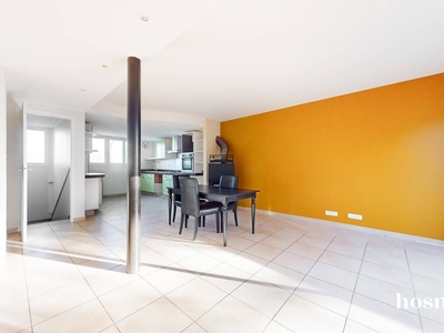 Ravissante Maison T5 de 80 m² habitables (135 m2 au sol)- avec jardin, garage et grand sous-sol - Quartier Centre Bourg de Bouguenais