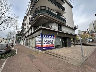 Vente locaux professionnels 157 m²