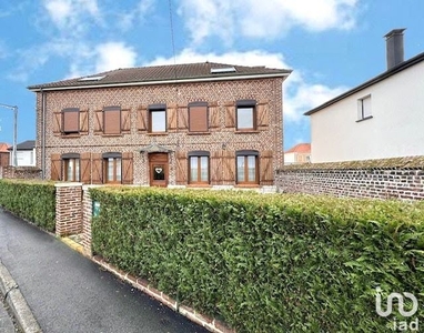 Vente maison 10 pièces 200 m²