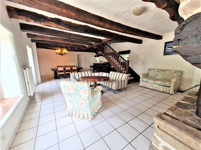 Vente maison 4 pièces 208 m²