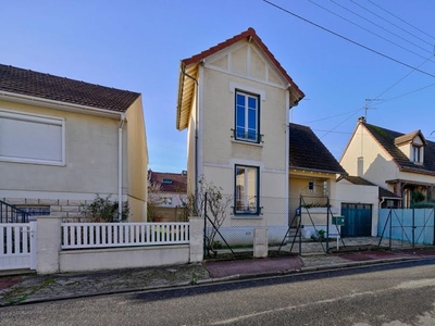 Vente maison 4 pièces 65 m²