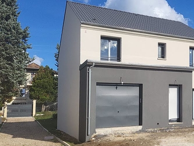 Vente maison 5 pièces 103 m²