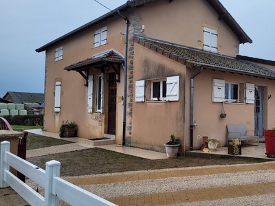 Vente maison 6 pièces 144 m²