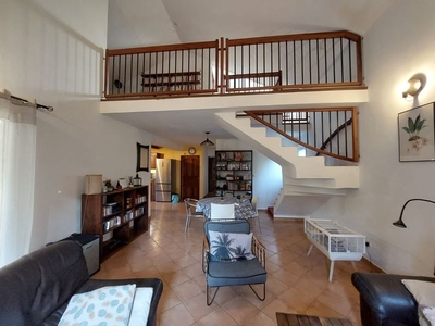 Vente maison 6 pièces 145 m²