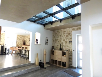 Vente maison 6 pièces 208 m²