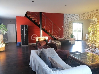 Vente maison 7 pièces 174 m²