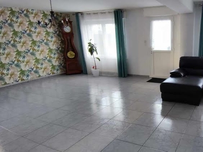 Vente maison 7 pièces 178 m²