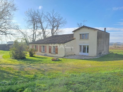 Vente maison 8 pièces 178 m²