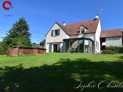 Vente maison 8 pièces 218 m²