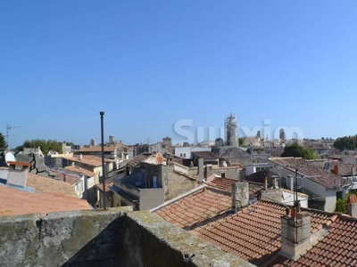 Vente maison 12 pièces 272 m² Arles (13200)