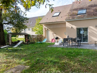 Vente maison 4 pièces 113 m² Les Essarts-le-Roi (78690)