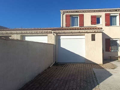 Vente maison 5 pièces 93 m² Avignon (84000)