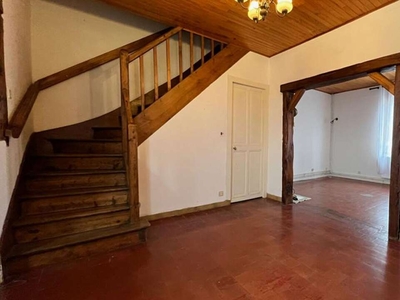 Vente maison 5 pièces 97 m² Guise (02120)